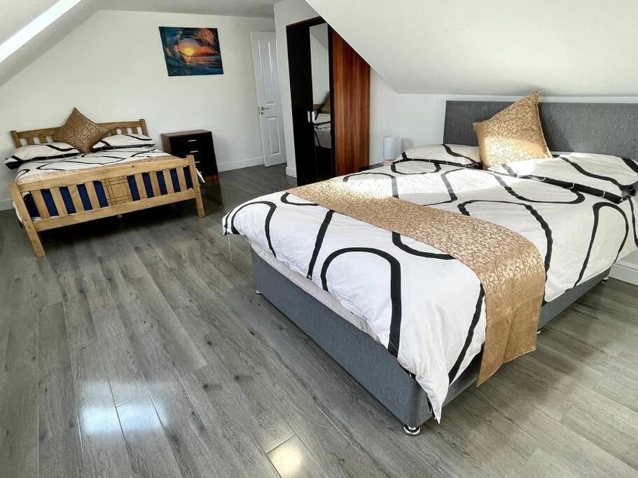 5-Bedroom Cottage In Healing, Grimsby Bagian luar foto