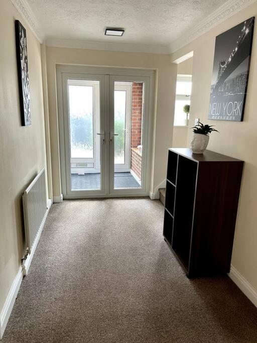 5-Bedroom Cottage In Healing, Grimsby Bagian luar foto